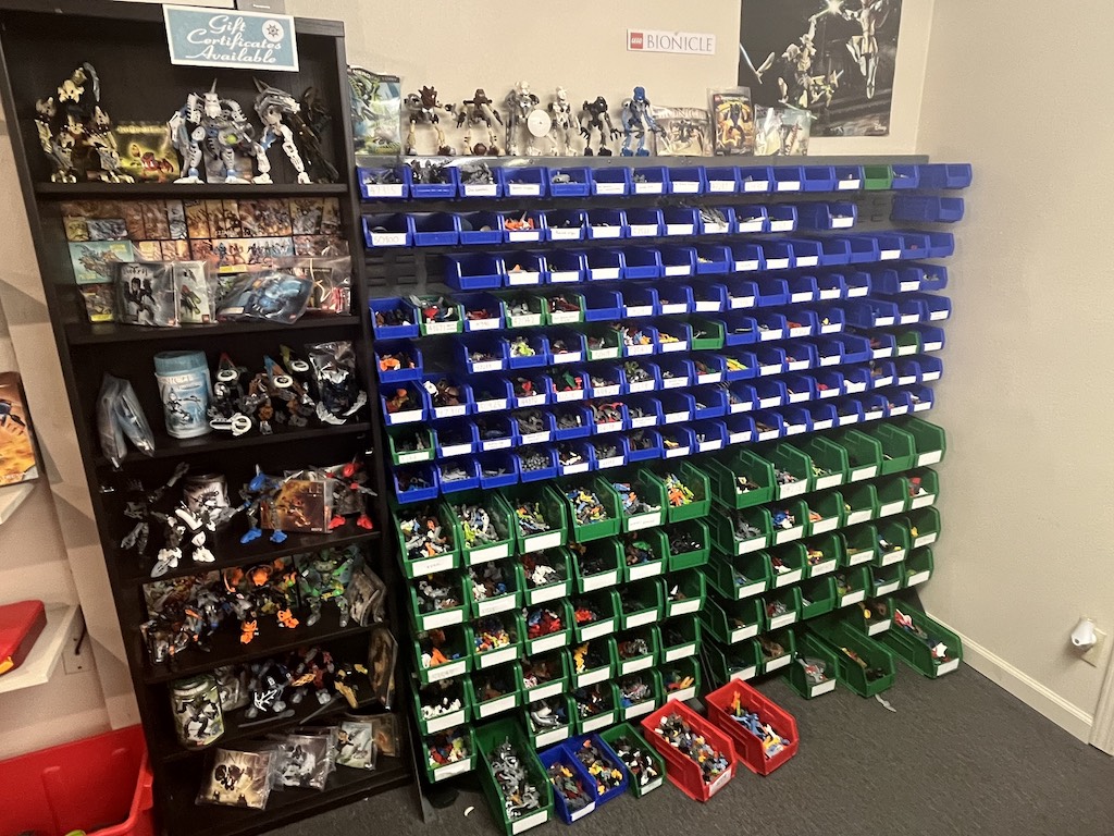 So many LEGO parts