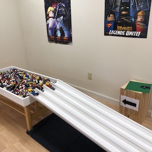 The LEGO racetrack in the birthday room